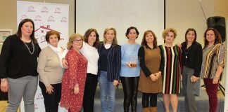 AMFAR Membrilla reconoce la trayectoria de Toñi Ramírez en Directiva Local