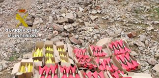 La Guardia Civil destruye 135 cohetes antigranizo cargados de explosivo