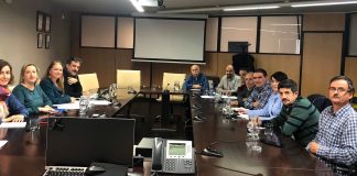 Formarán un grupo de trabajo para abordar problemática del sector apícola