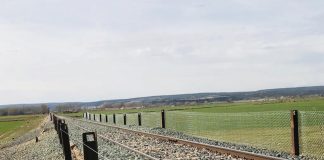 Denuncia que ADIF impida ganado de Carboneras pueda beber y pastar