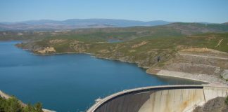 Los partidos rechazan la propuesta de VOX de un Plan Nacional del Agua presa