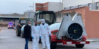Agricultores colaboran con más ayuntamientos a desinfectar calles de pueblos