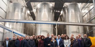 Se compromete a seguir impulsando la modernización de las cooperativas