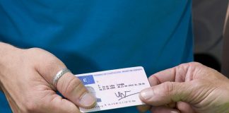 Interior prorroga durante 60 días vigencia de los carnés de conducir