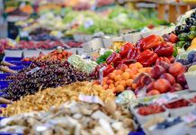 VOX denuncia “la gran traición” al campo español al rechazar la objeción al nuevo etiquetado del Sáhara Occidental frutas