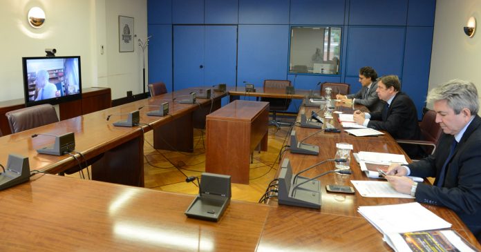 04052020ministrofev4_tcm30-537695