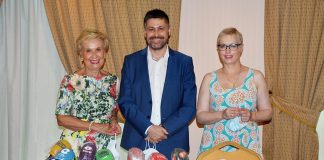 Societat Civil Catalana ficha a Carmen Quintanilla para lanzar su proyecto