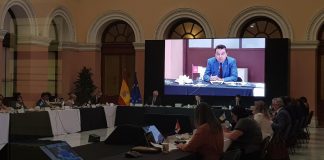 Indica que, en términos generales, se mantiene presupuesto de la PAC