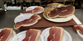 Comienzan a elegir el mejor jamón serrano de Castilla-La Mancha