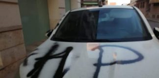 Causan daños a un vehículo oficial de la CHG, en Tomelloso