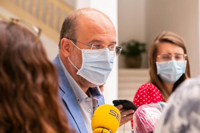 p1efu2ke911sae14tg15kv13dg8kr4