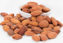 La almendra común y la Guara bajan mientras la Marcona mantiene su precio almendras