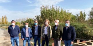 Gobierno de Castilla-La Mancha comparte con regantes del Campo de Montiel su voluntad de “impulsar el regadío del olivar y los cultivos leñosos”