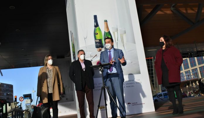 p1enfu0e67mpi1sq7keq1mo0cf04