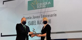 Eurocaja Rural entrega el ‘Premio Joven Empresaria’, en Albacete Premio Eurocaja Rural