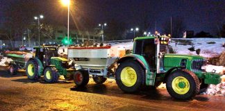 Agricultores de Ciudad Real viajan hasta Madrid para retirar la nieve de las carreteras