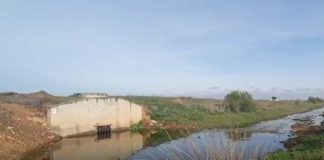 Vídeo. El agua del Guadiana ya llega a los pozos de recarga, aguas abajo del embalse de Peñarroya
