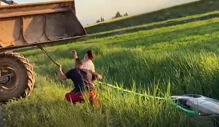 RESCATE TRACTOR A COCHE Rescate de tractor a coche