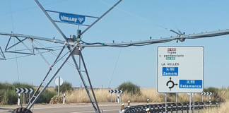 Un pívot de riego con vida propia