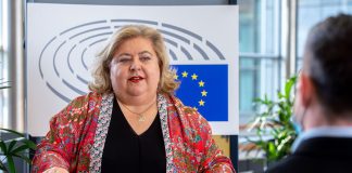 Defiende que el sector agrícola español “se adaptará perfectamente” a la nueva Política Agrícola Común (PAC) Clara Aguilera