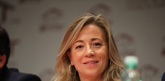 Despoblación, brecha digital y paro femenino: los tres retos de las mujeres rurales españolas Lola Merino. Presidenta de AMFAR
