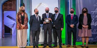 La Cooperativa Virgen de las Viñas de Tomelloso recibe la medalla al mérito cultural en Mecenazgo y Promoción de la Cultura