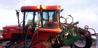 Fallece un hombre de 80 años tras volcar el tractor que conducía