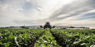 John Deere gana el premio a la Mejor Innovación en Robótica tractor innovación