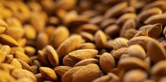 Sube ligeramente el precio en origen de las almendras Comuna y Guara almendra