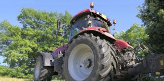 ¿Cómo llenar y vaciar con agua las ruedas de los tractores correctamente? rueda tractor