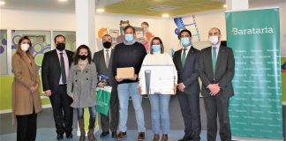 Los empleados de Eurocaja Rural donan una consola al Hospital Nacional de Parapléjicos