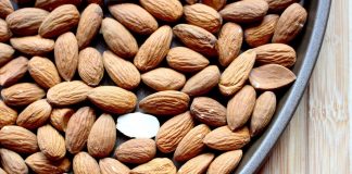 Repeticiones generalizadas de precios en todas las variedades de almendra Almendras