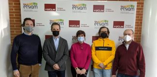 Proyecto de investigación puntero para el uso eficiente del agua a través del uso de la informática