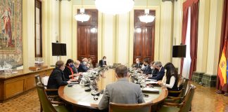 COAG pide a Gobierno y UE que frenen la apertura de ‘macrogranjas’