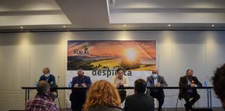 Agricultores, ganaderos y cazadores convocan una manifestación en Madrid el 20 de marzo en defensa del mundo rural organizaciones manifestación 20 marzo