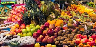 Luces y sombras de un verano suave: mejora la producción de fruta pero cae su consumo mercado