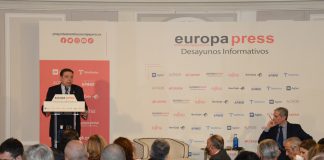 El ministro de Agricultura valora la posibilidad de flexibilizar la aplicación de la Política Agraria Común (PAC)