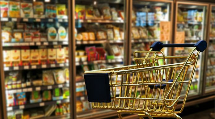 Unión de Uniones reconoce ligeros avances para reforzar la posición de los agricultores en la cadena alimentaria carro cesta compra