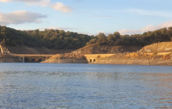 embalse