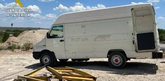 Diez detenidos cuando robaban maquinaria en una finca de Guadalajara