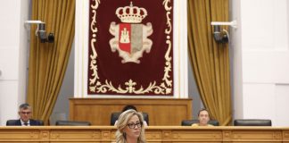 Merino (PP) afirma que los agricultores y ganaderos no pueden seguir trabajando a pérdidas