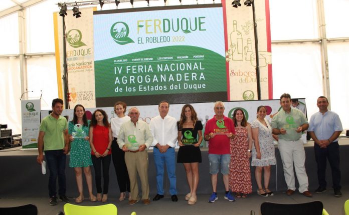 Premios Orgullo Rural, todos los galardonados con alcaldes y concejales