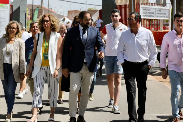 Núñez en Manzanares.1