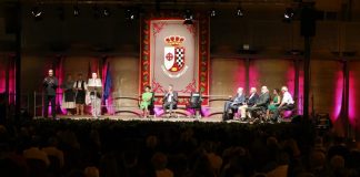 Gobierno de Castilla-La Mancha lanza un mensaje a productores y bodegueros de Valdepeñas para que se comprometan “de verdad” con el futuro de la DO fiestas vino valdepeñas