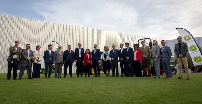 INAUGURACION JOHN DEERE