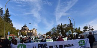 Unión de Uniones de Castilla-La Mancha se concentra ante la gestión del Gobierno regional con los fondos del Programa de Desarrollo Rural de la PAC Unión de Uniones