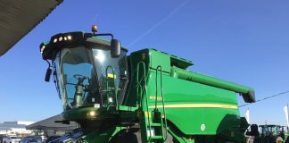 ¿Cuáles son los diez equipos agrícolas más vendidos en las subastas?