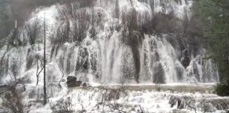 Vídeo. La lluvia hace que el nacimiento del río Cuervo (Cuenca) luzca espectacular