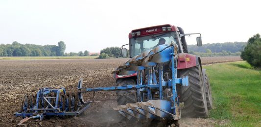 tractor