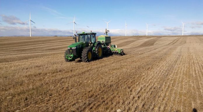 La Unión de Agricultores alerta del riesgo de reducir las siembras por el aumento de los costes siembra